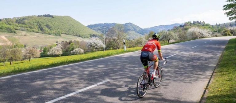 3 Cycling Di Masa Pandemi, Hindari Berkelompok